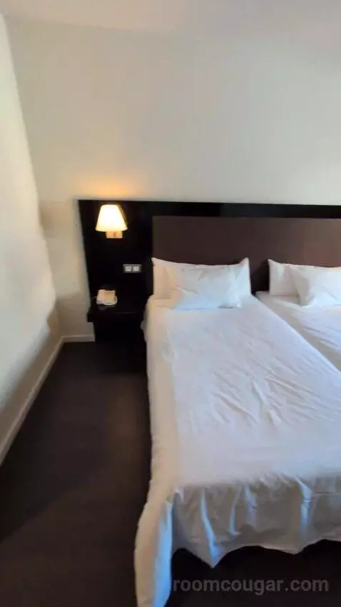 Double (#116) bed picture #2