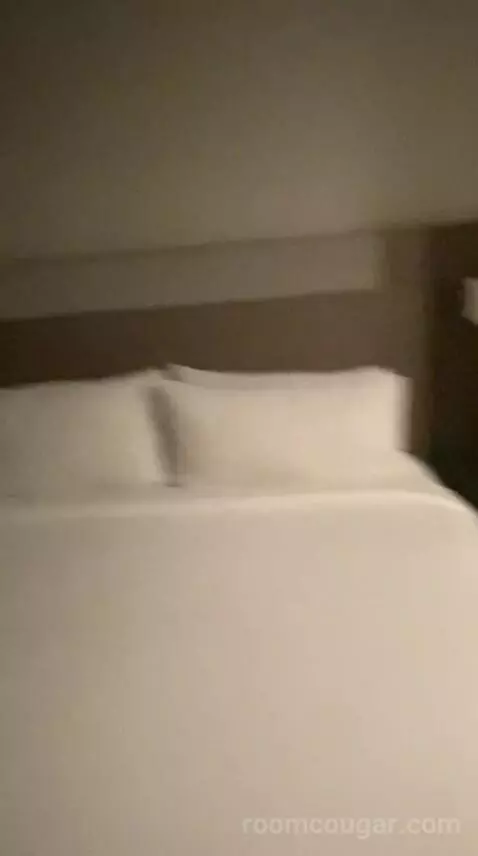 King Room (#115) bed picture #5