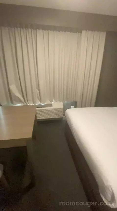 Standard Room, 2 Queen Beds (#109) bed picture #6