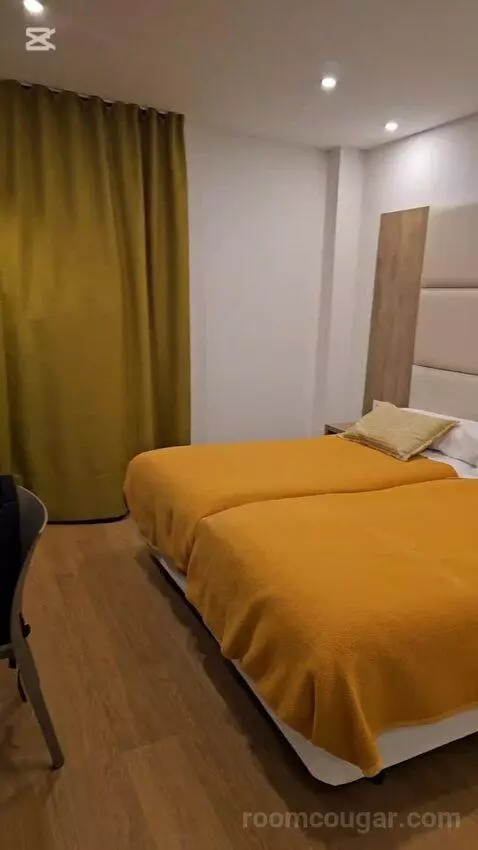 Double Room 1 Bed (#103) bed picture #3