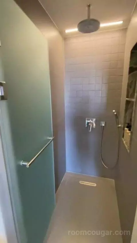 Superior Double Room (#1049) bathroom picture #9