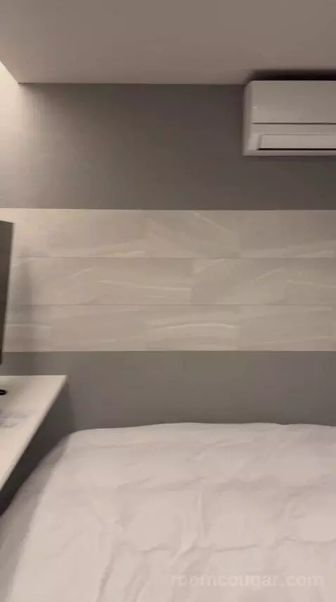 Standard (#503) bed picture #6