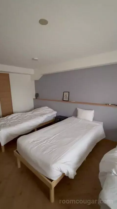 Triple Room (#107) bed picture #3