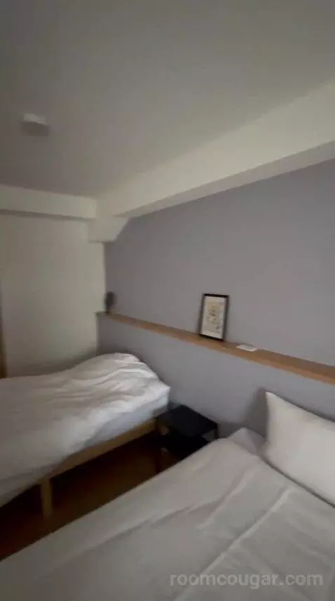 Triple Room (#107) bed picture #8
