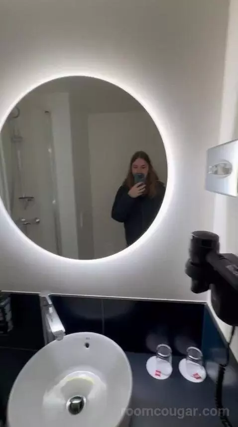 Standard Double Room (#701) bathroom picture #5