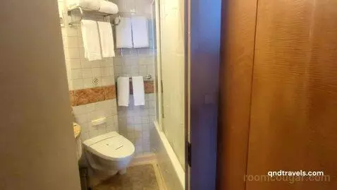 Grand Suite (#9694) bathroom picture #1