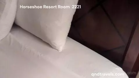 Deluxe River View King (#2221) bed picture #6