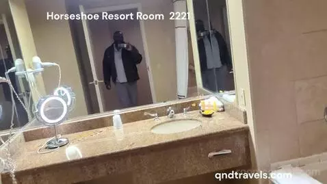 Deluxe River View King (#2221) bathroom picture #4