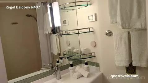 Balcony (R437) bathroom picture #3