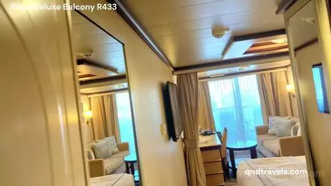 Deluxe Balcony (R433) bed picture #2