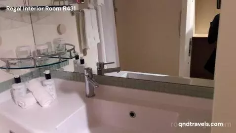 Interior Room (R431) bathroom picture #6
