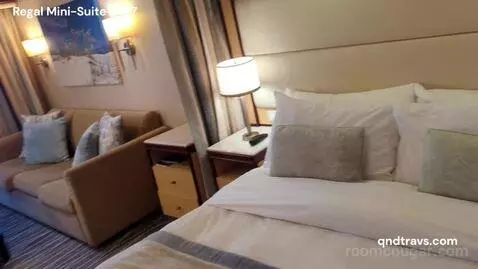 Mini-Suite (R427) bed picture #8