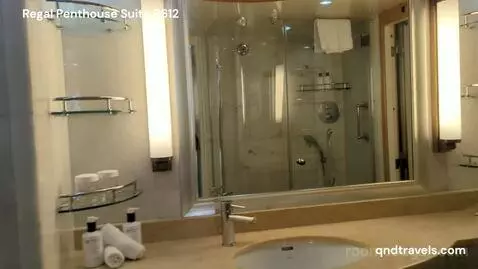 Penthouse (R612) bathroom picture #3