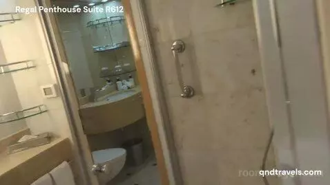 Penthouse (R612) bathroom picture #5