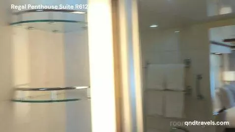 Penthouse (R612) bed picture #12