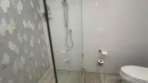 Deluxe King Room with Balcony and Ocean View (#608) bathroom picture #8