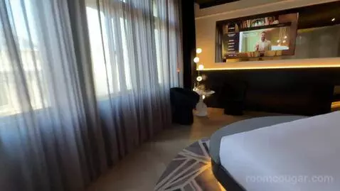 Fantastic King Suite with Opera View (#429) bed picture #4