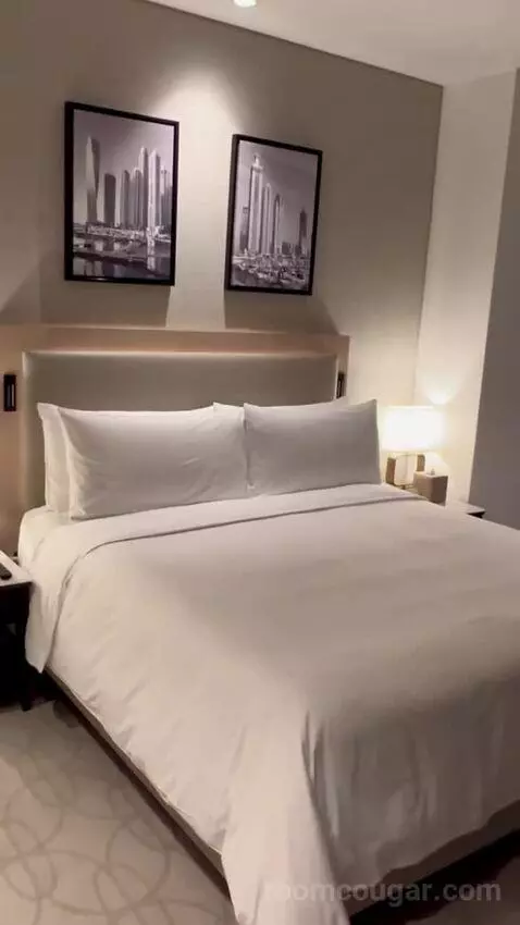 JW Marriott Hotel Marina Premier King Suite with Sofa Bed and Marina View - Club Level review by proliv