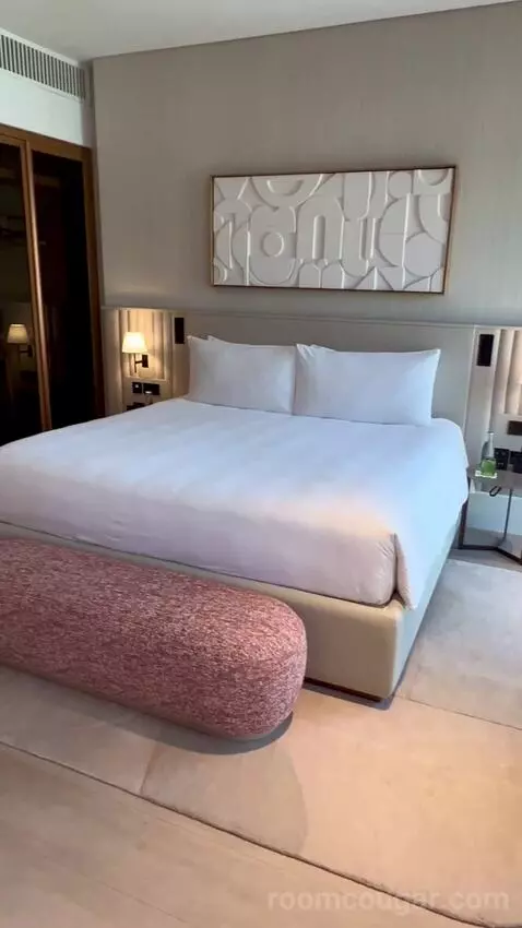 Delano Dubai Breaking Waves Suite with Terrace review by proliv