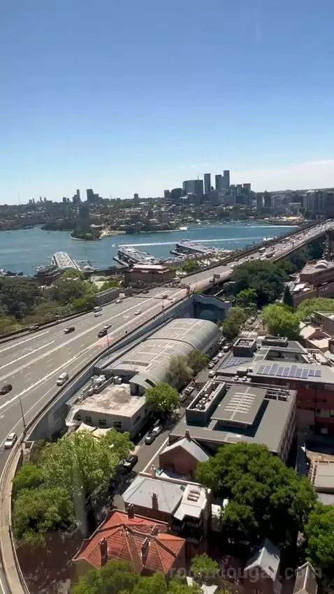 Executive Sydney Harbour King (#2112) view picture #10