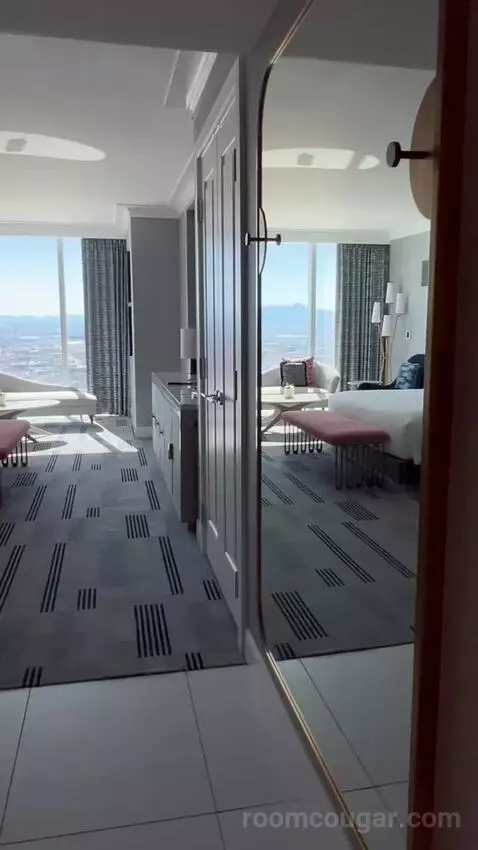 Gold King Strip View (#5545) picture #1