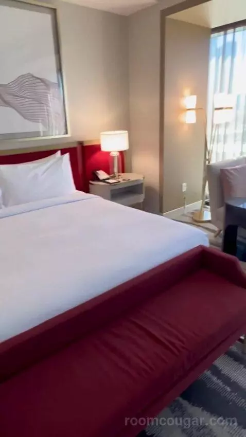 One-Bedroom King Suite with Strip View - Hearing Access (#18208) bed picture #8