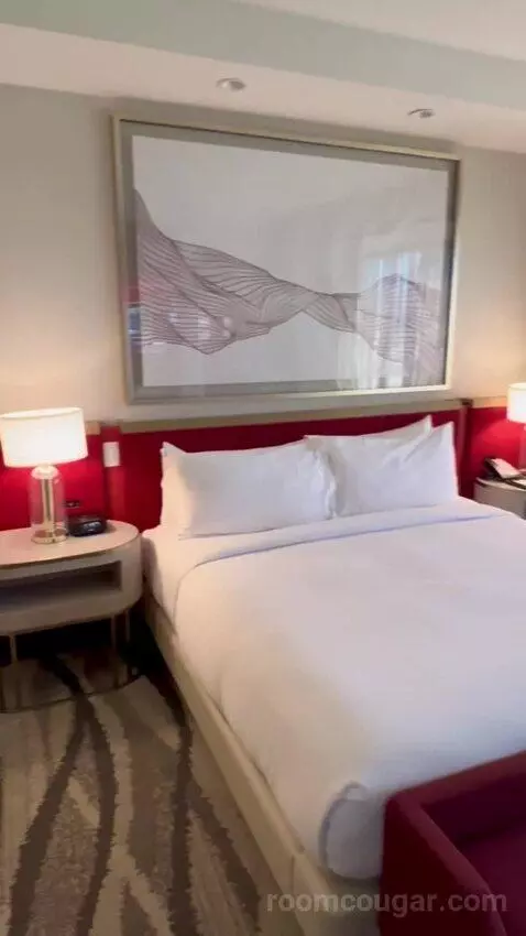 One-Bedroom King Suite with Strip View - Hearing Access (#18208) bed picture #3