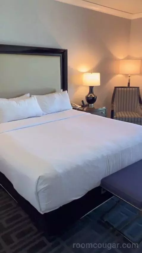 Caesars Palace Hotel & Casino Augustus Premium Room, King review by proliv