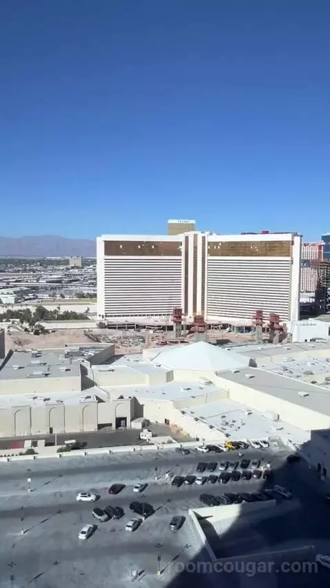 Augustus Premium Room, King view picture #3