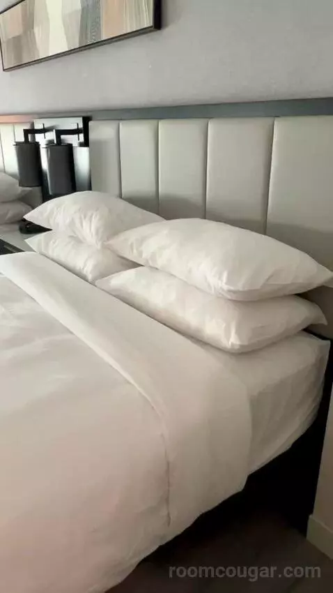 Queen Room with Two Queen Beds (#1006) picture #1