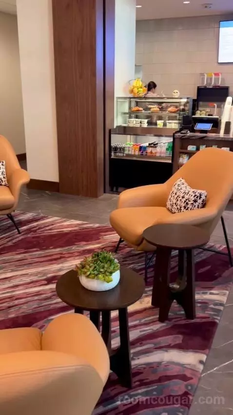 Queen Room with Two Queen Beds (#1006) picture #24