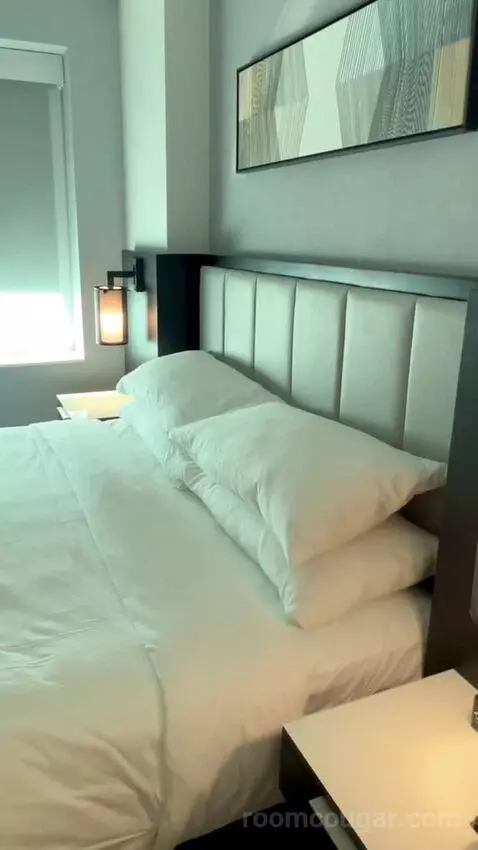 King Room (#808) bed picture #7