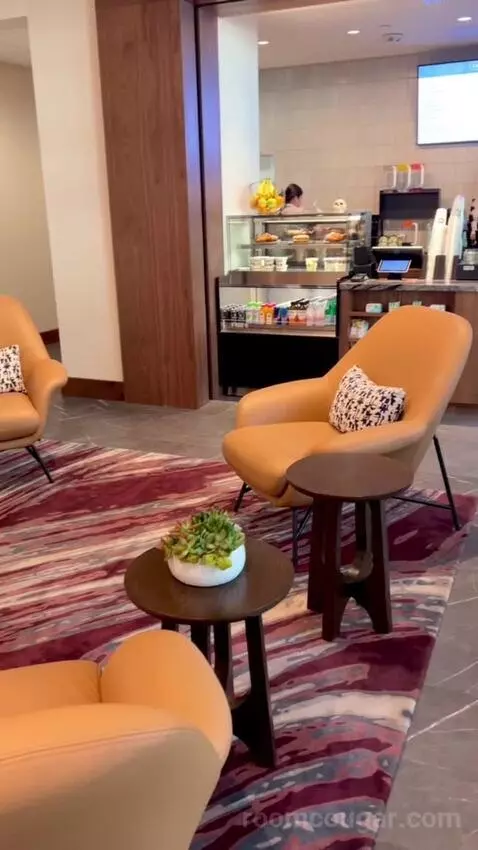 King Room (#808) picture #21