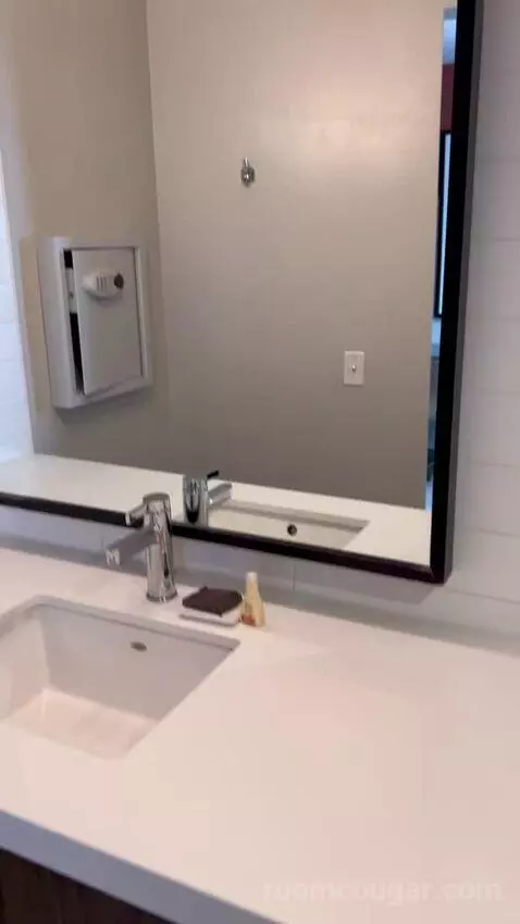 Luxe Room, 2 Queen Beds (#1707) bathroom picture #7