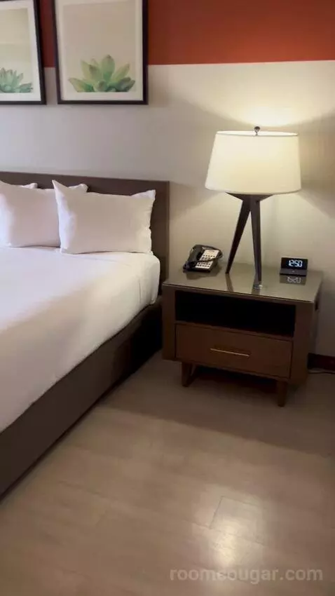 Luxe Room, 2 Queen Beds (#1707) picture #3