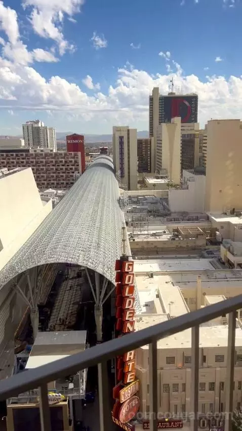 Luxe Room (#1806) picture #20