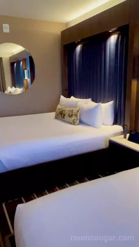 Double King (#1726) bed picture #9