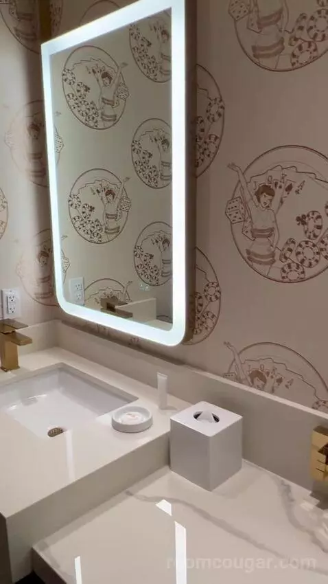 Double King (#1726) picture #18