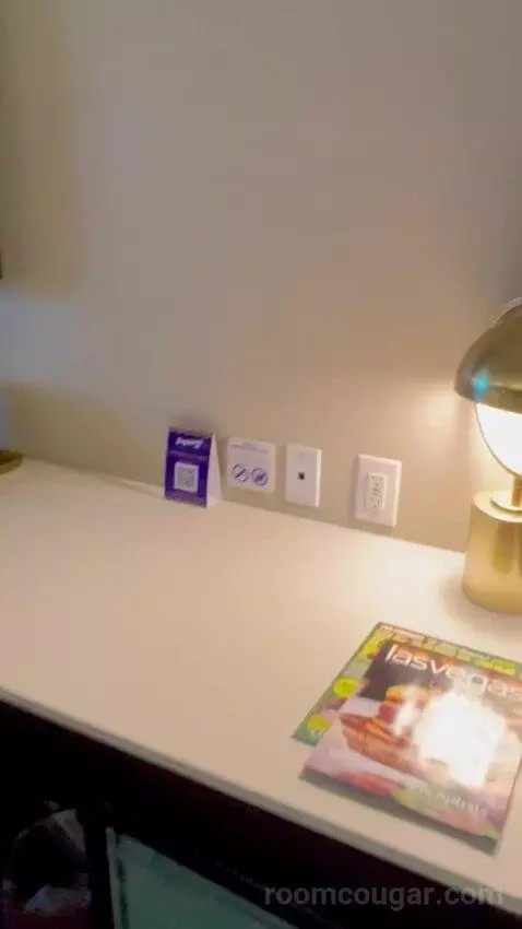 Double King (#1726) picture #3