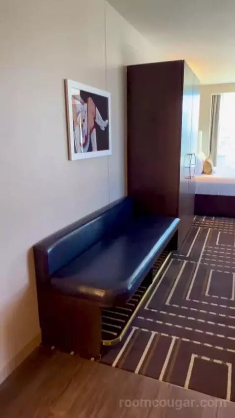 Corner Studio (#2301) picture #1