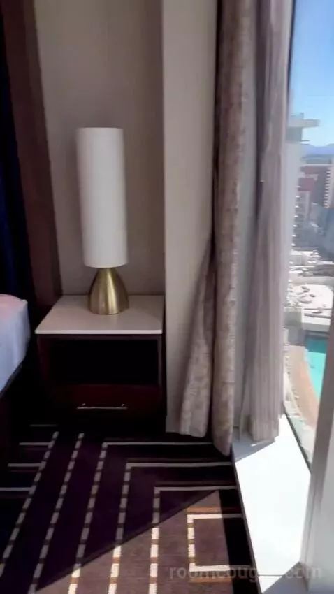 Corner Studio (#2301) picture #14