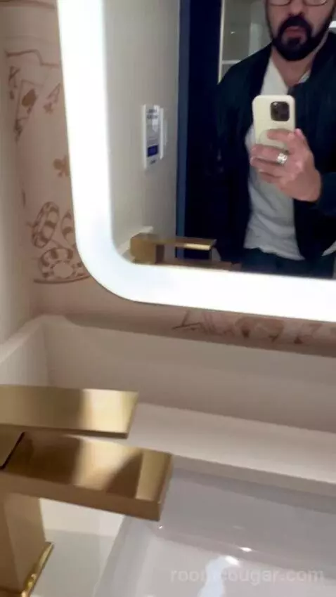 Corner Studio (#2301) bathroom picture #8