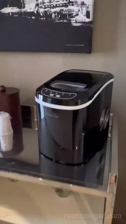 Penthouse (#2503) picture #6