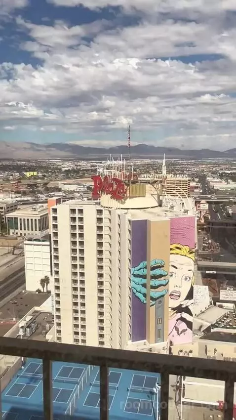 Penthouse (#2503) view picture #5