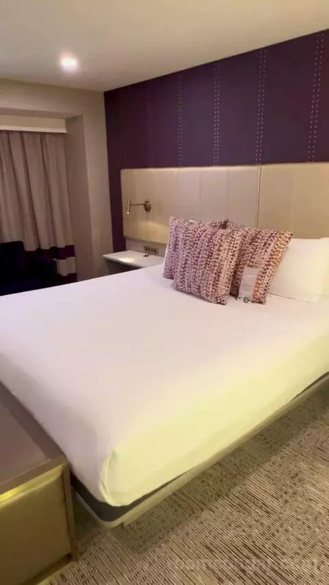 Marra Style King Mountain View (#31218) bed picture #4