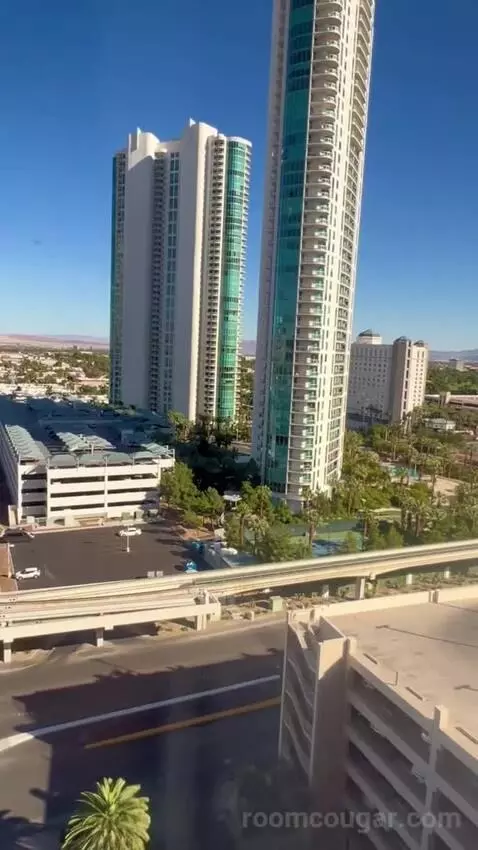 Marra Style King Mountain View (#31218) view picture #3