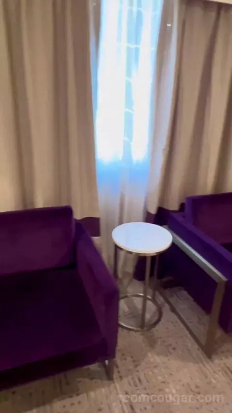 Marra Style King Mountain View (#31218) picture #7