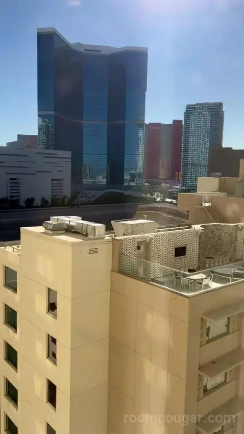 Marra Style Queens (#32019) view picture #3