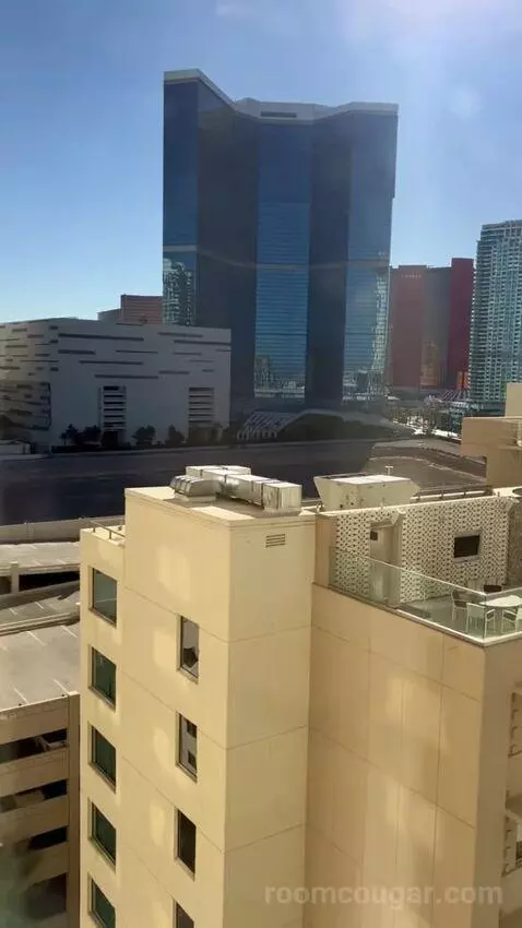 Marra Style Queens (#32019) view picture #5