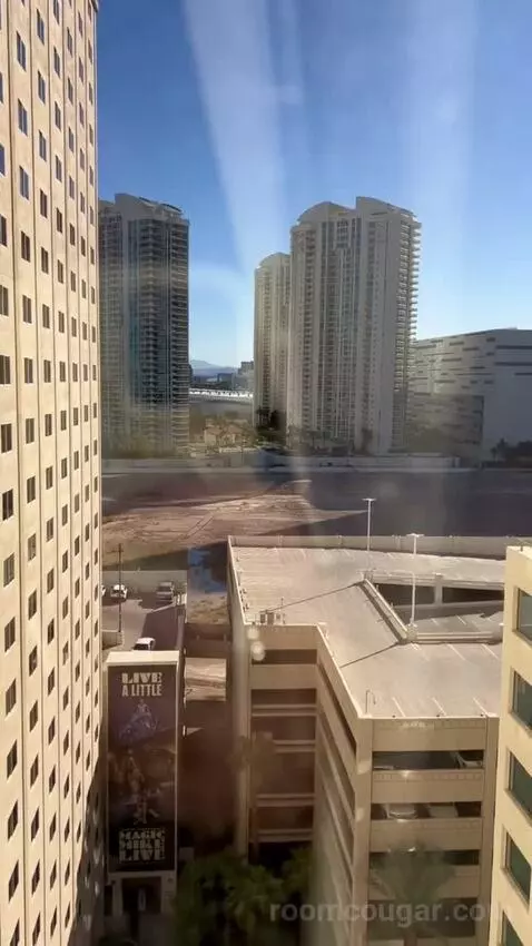 Marra Style Queens (#32019) view picture #10